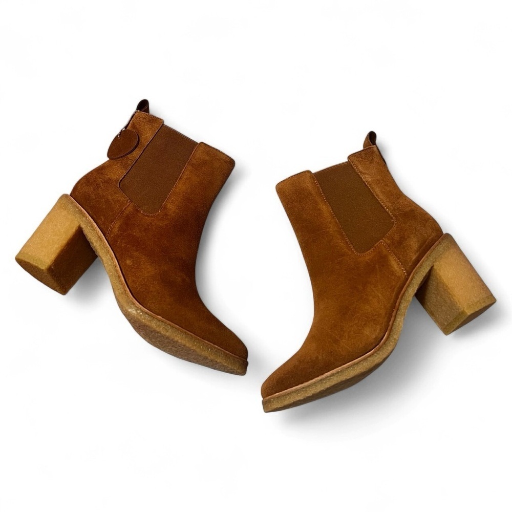 Ralph Lauren Women’s Marianna Water Repellent Size 8 Camel Suede Chelsea Boots
